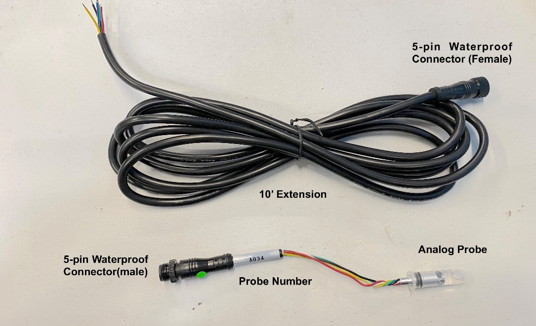 The analog probe with its 10’ extension: the probe number is printed by the male 5-pin waterproof connector